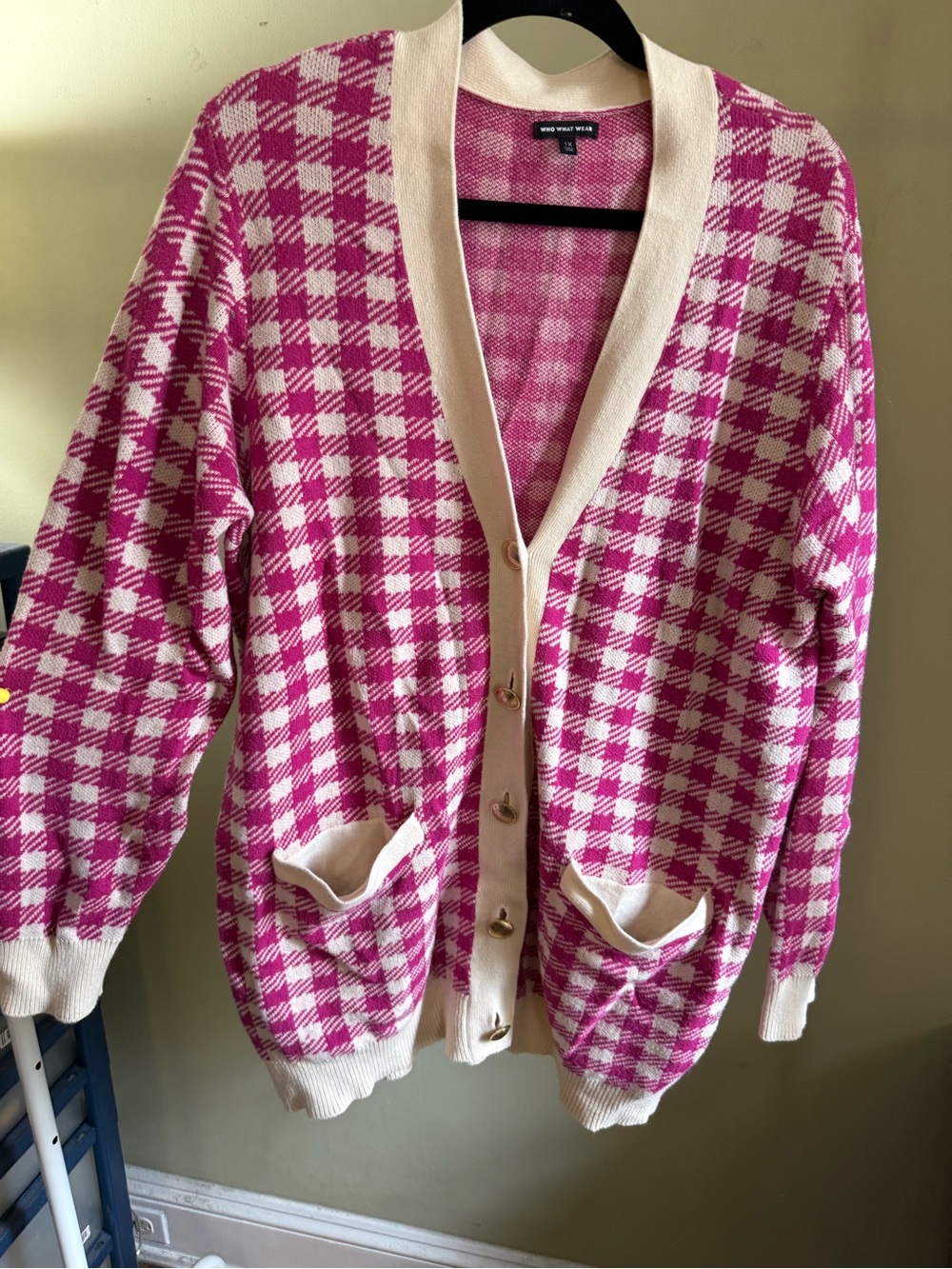 Who What Wear Pink and Cream Houndstooth Button-Front Cardigan